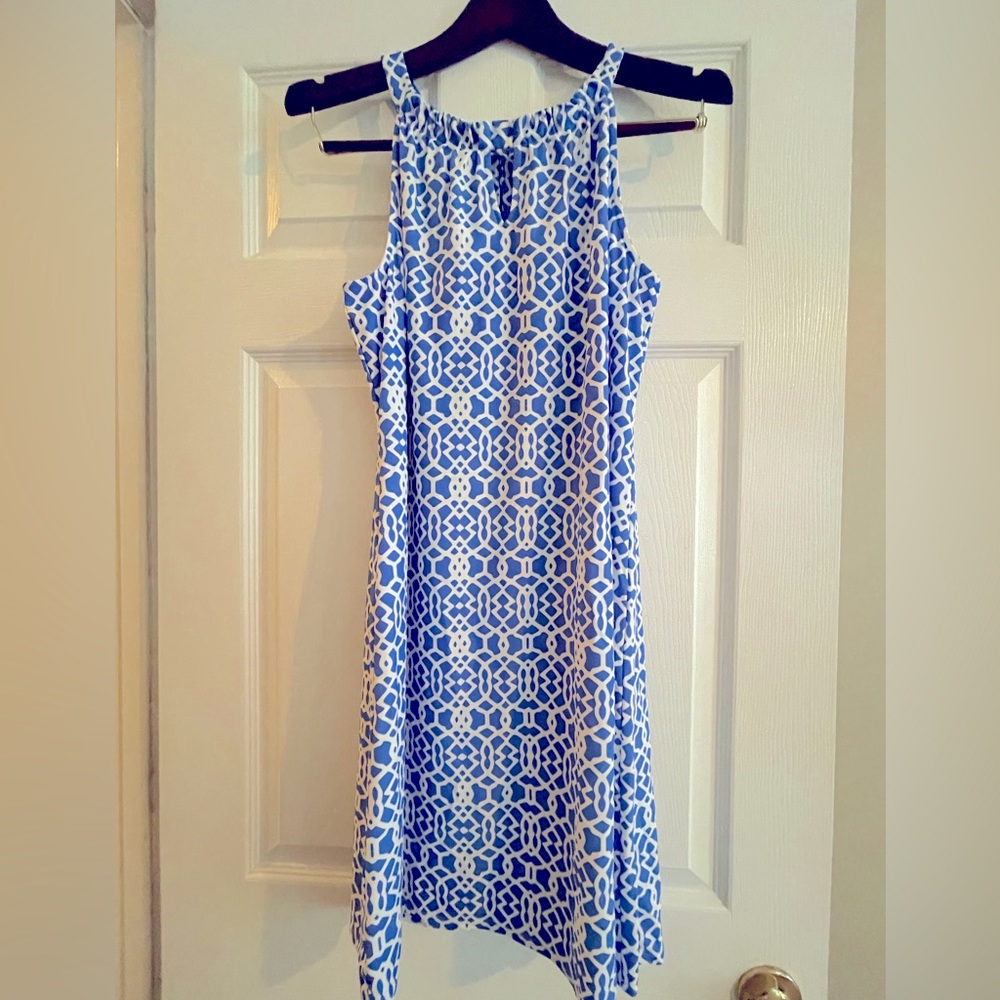 Very flattering Jude Connally sundress.